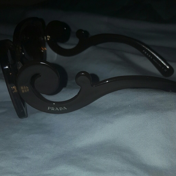 Authentic prada glasses - Picture 2 of 6